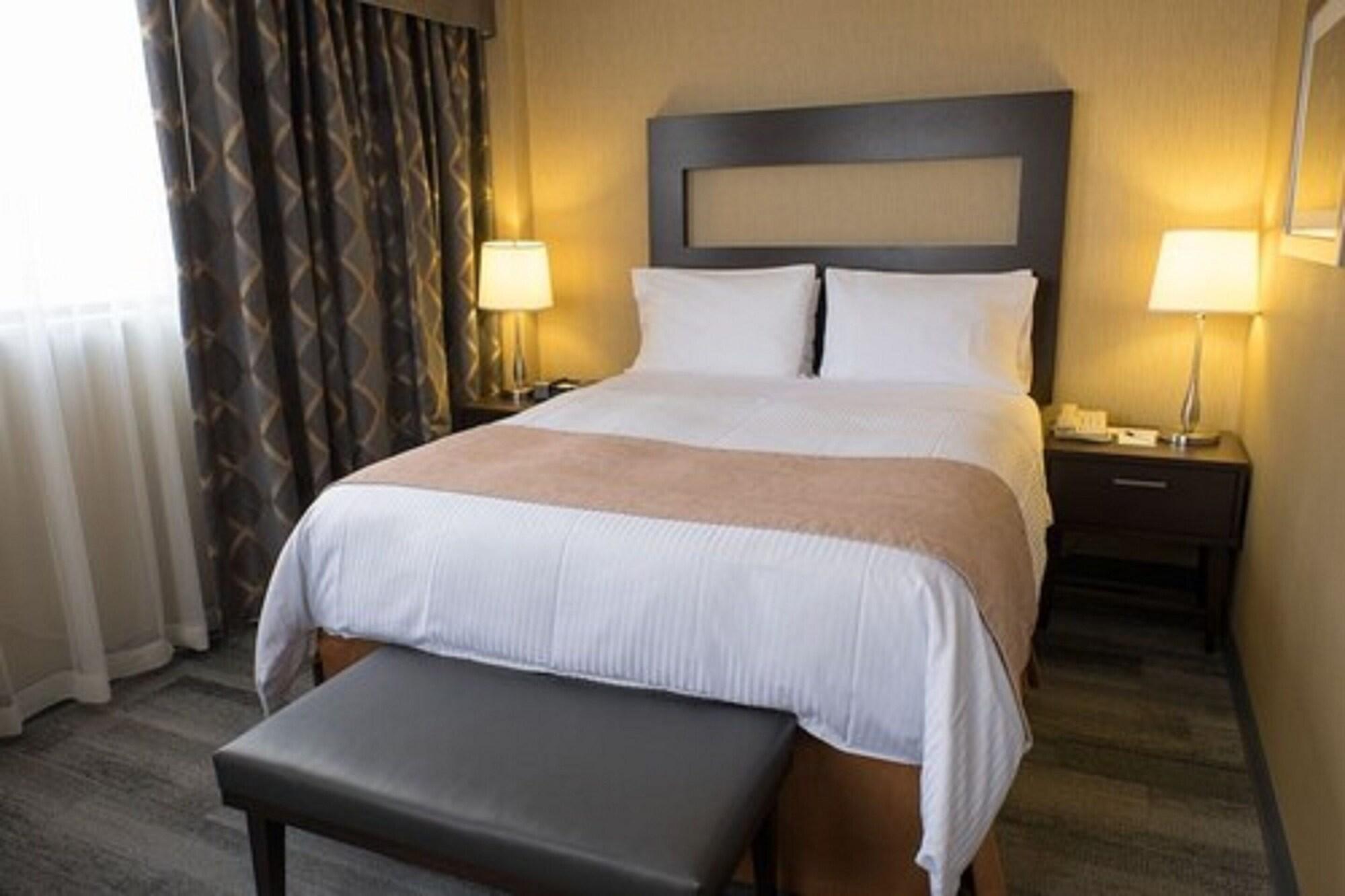 The Roehampton Hotel Toronto Extérieur photo