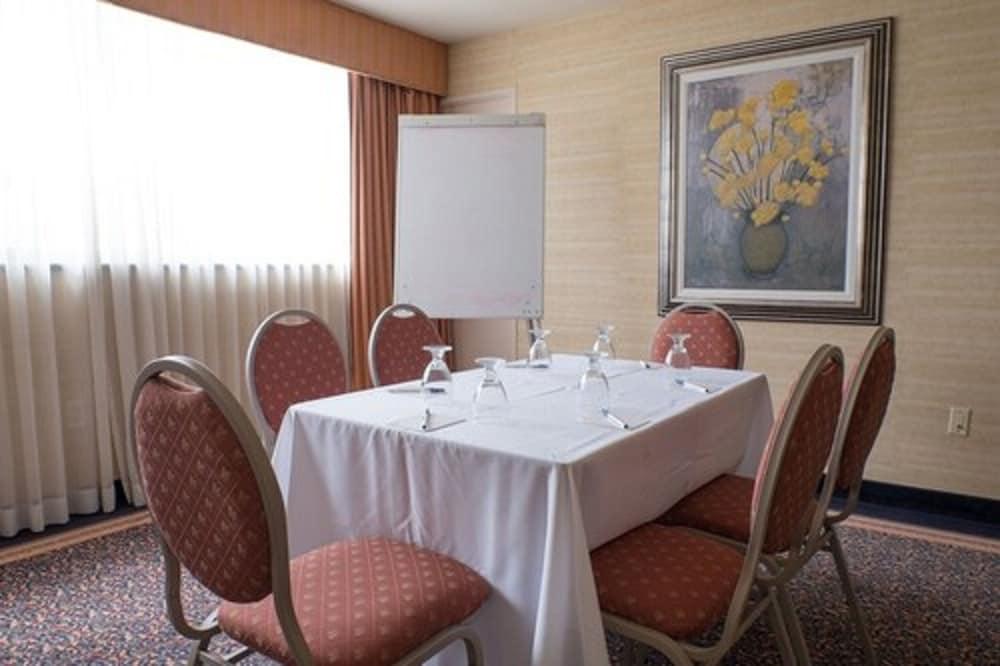 The Roehampton Hotel Toronto Extérieur photo