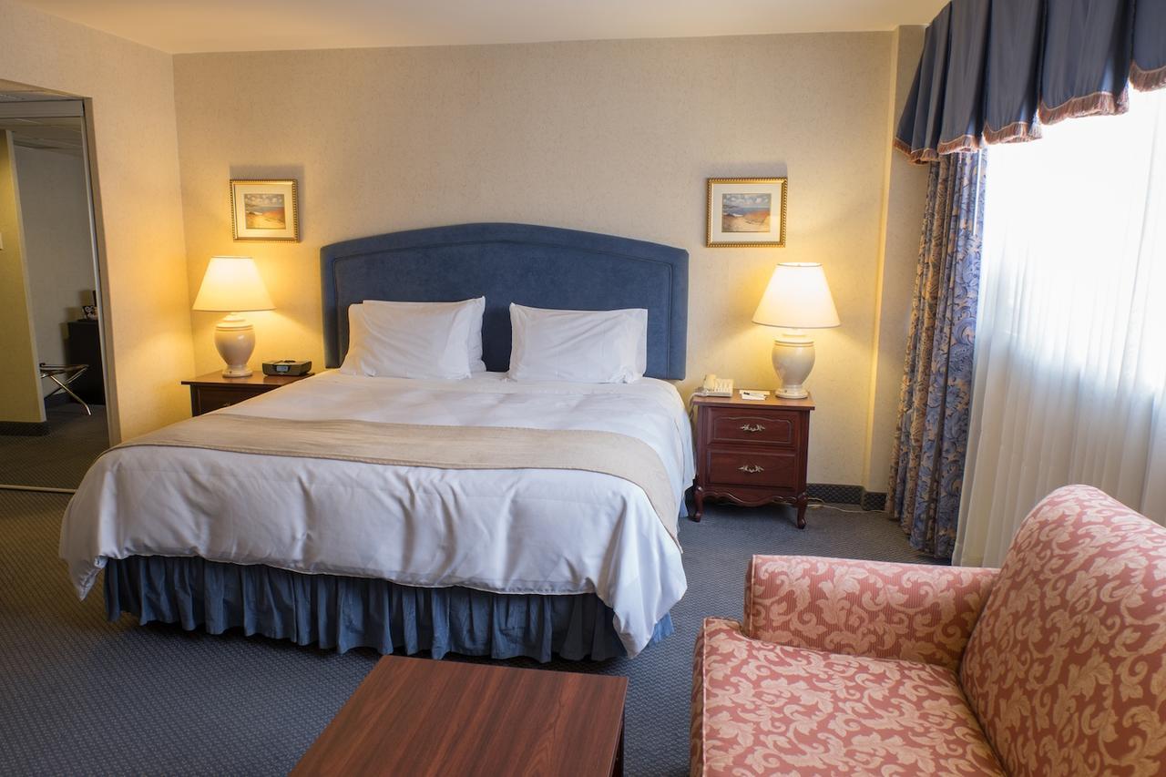 The Roehampton Hotel Toronto Extérieur photo