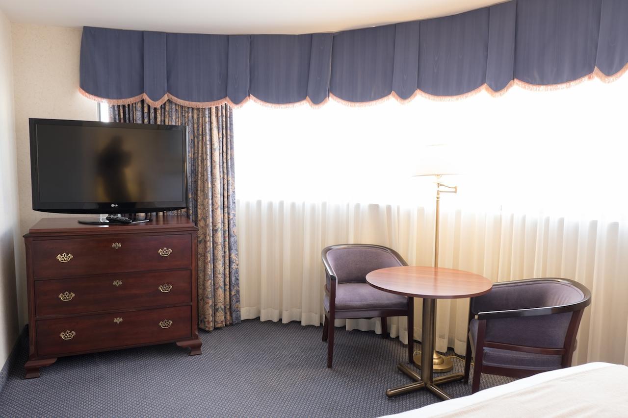 The Roehampton Hotel Toronto Extérieur photo